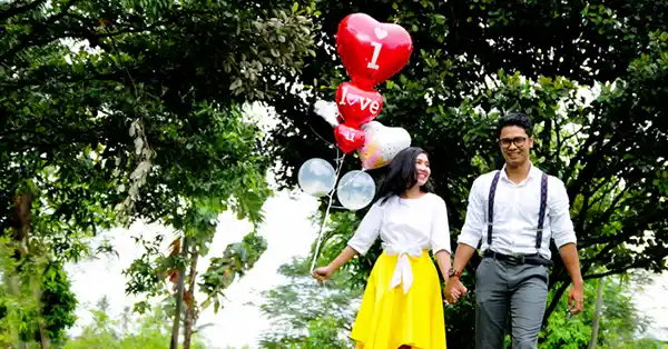 prewedding outdoor balon