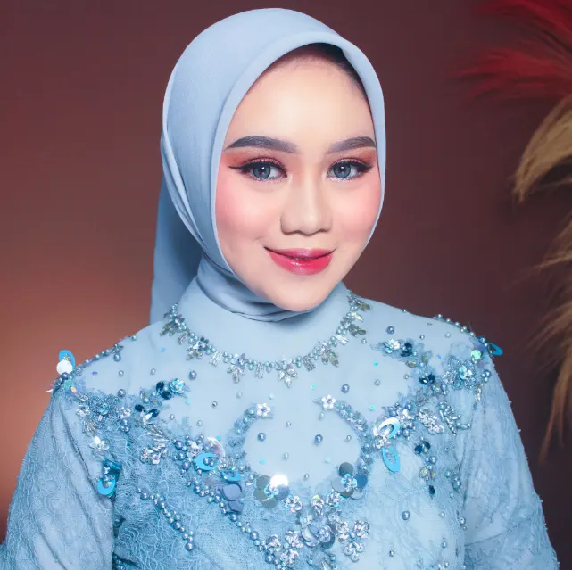 Ide Make Up Lamaran Hijab Modern