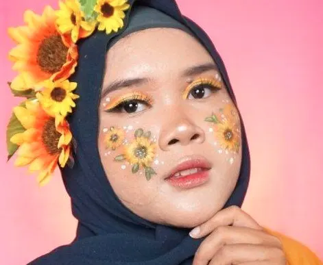 Ide Makeup Karakter Bunga Matahari