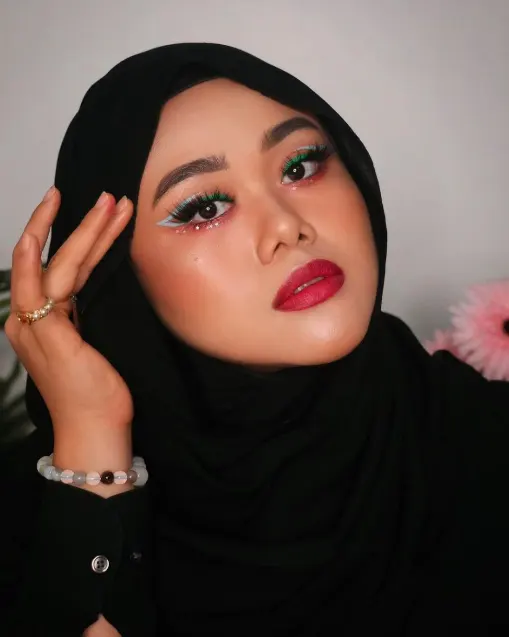 Ide Makeup Lamaran Hijab Glamor