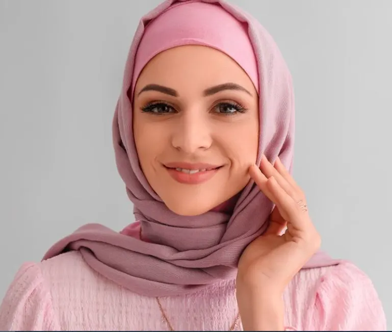 Ide Rias Lamaran Hijab Elegan