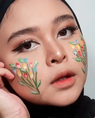 Makeup Karakter Bunga Tulip