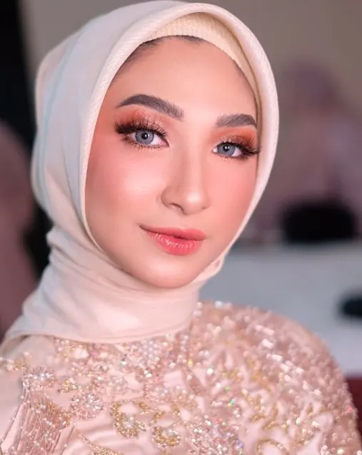 Rias Lamaran Hijab Flawless