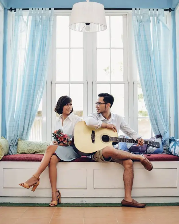 Prewedding indoor Ruangan Minimalis