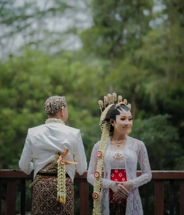 baju nikah paes jangan menir 1