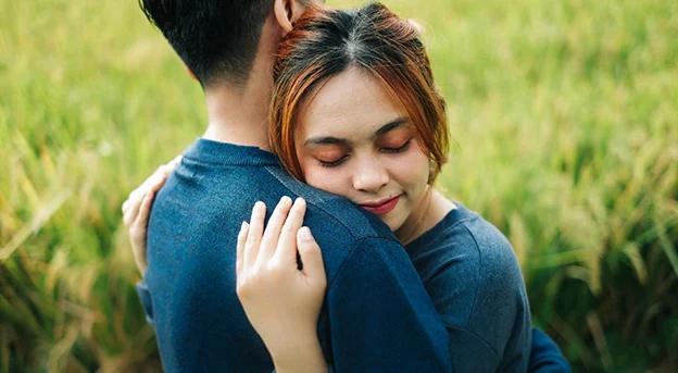 ide foto prewed di sawah romantis penuh makna