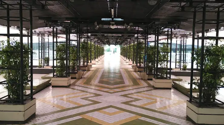 lorong Gedung Puspa Pesona Taman Anggrek