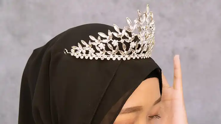 mahkota hijab manis