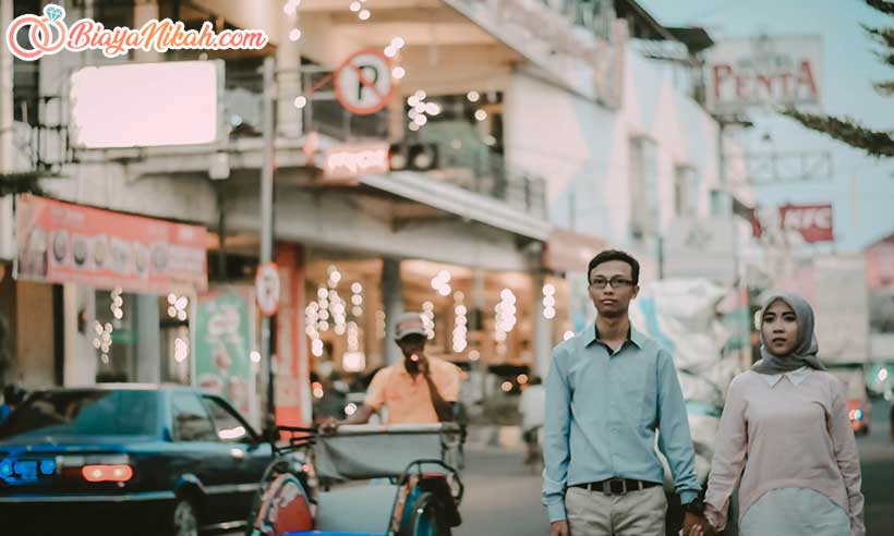 prewed Street Style